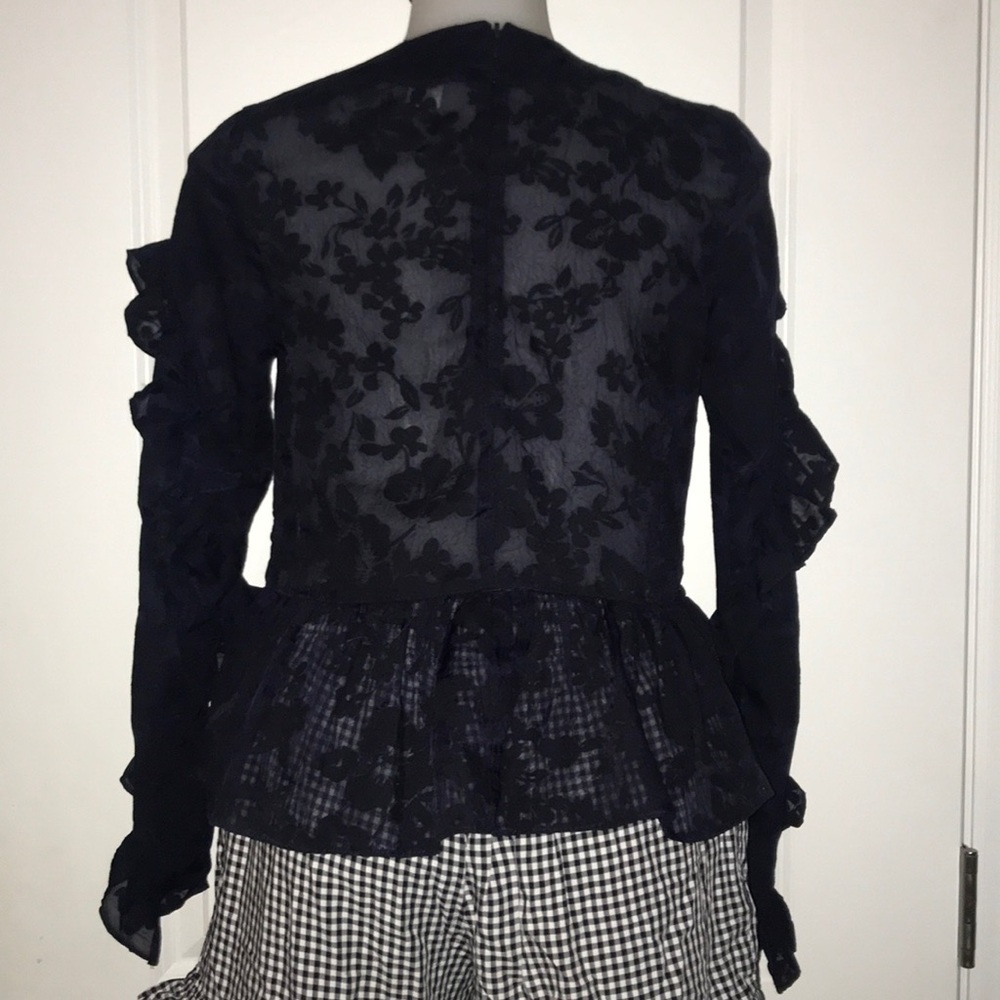 Floral Ruffled Blouse - Picture 3 of 3